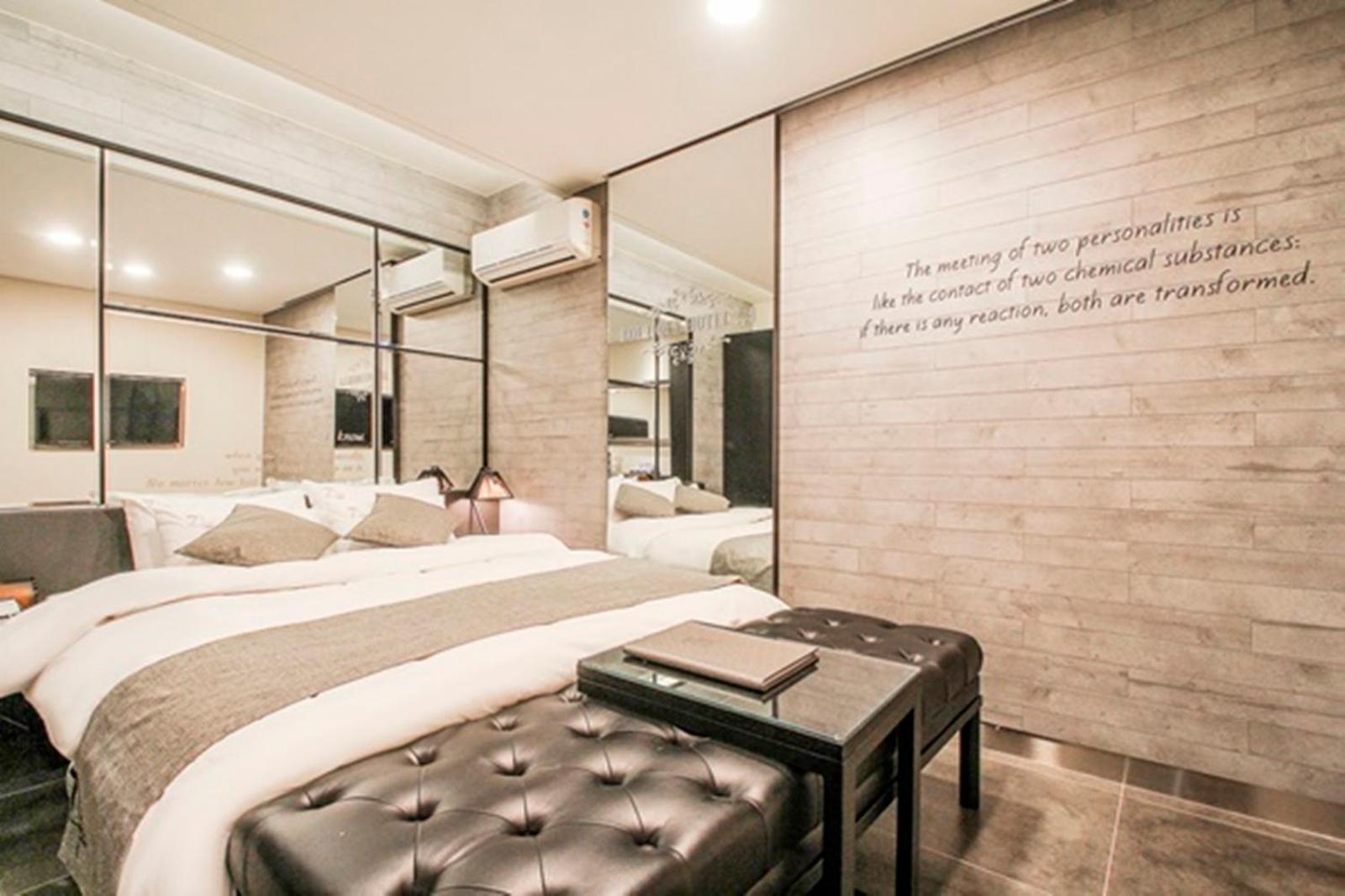 Jamsil 2.4 Hotel Seoul Exterior photo