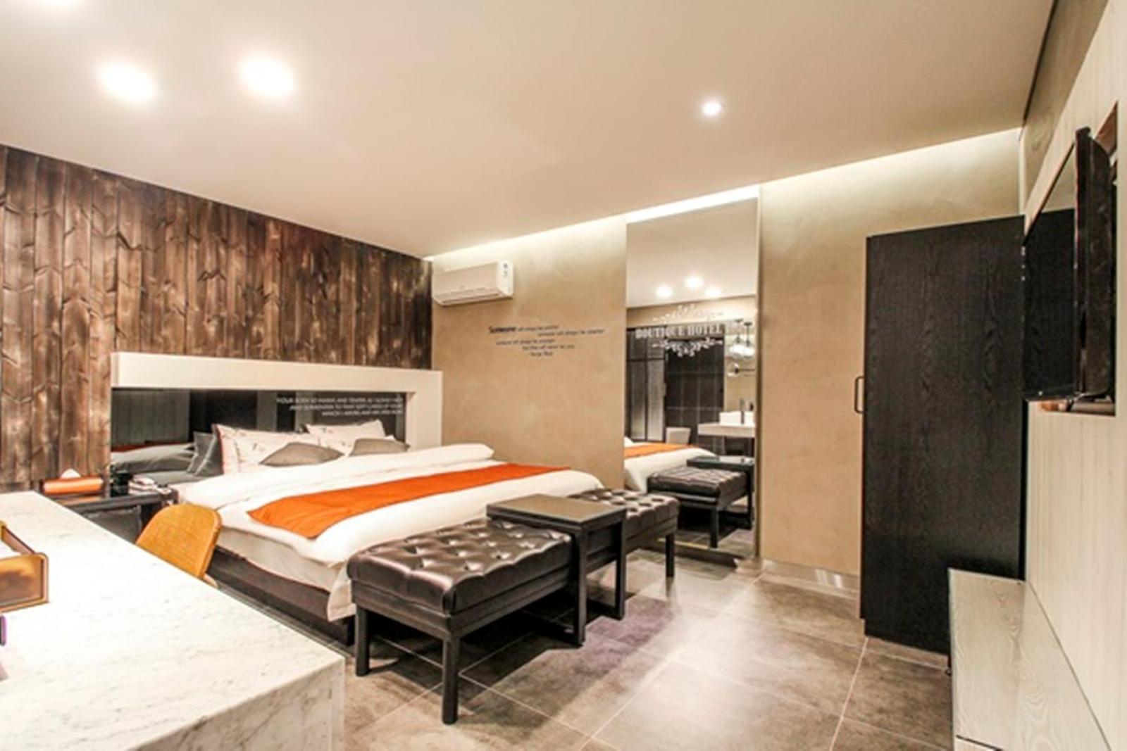 Jamsil 2.4 Hotel Seoul Exterior photo